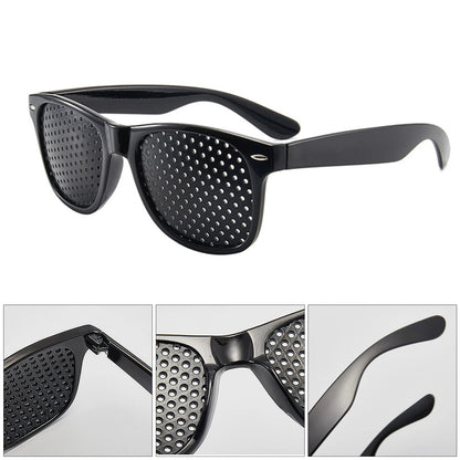 LuniQ™ Pinhole Training Glasse