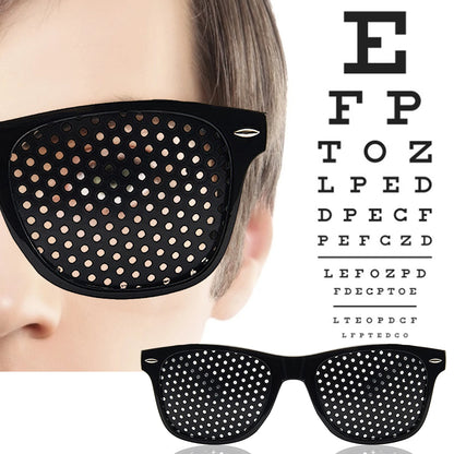LuniQ™ Pinhole Training Glasse