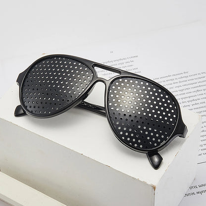 LuniQ™ Pinhole Training Glasse