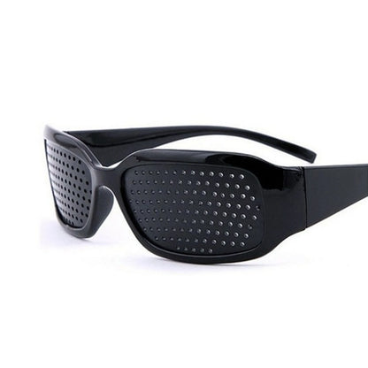 LuniQ™ Pinhole Training Glasse